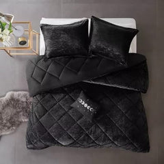 VELVET LUXURY CHIC COMFORTER SET BLACK