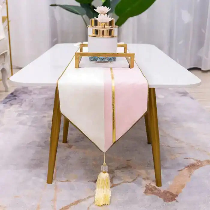 2 Color Velvet Table Runner ( Cream / Pink )