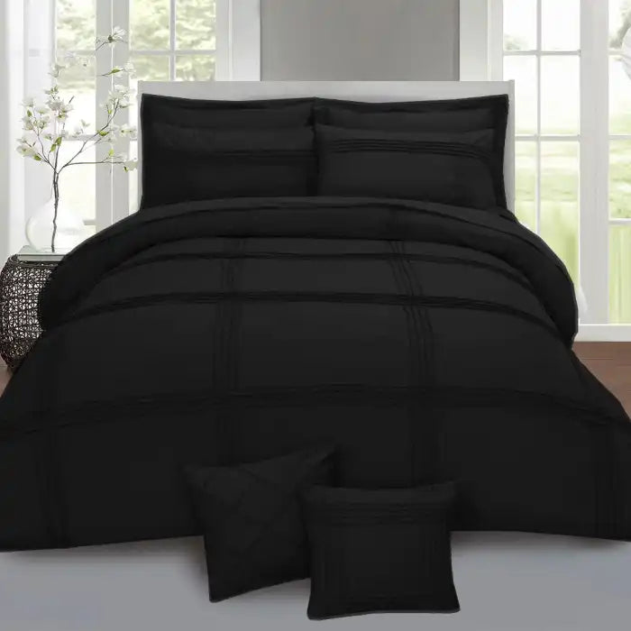 Beautiful 8 Pieces Plated Black Duvet And Pillow Covers Set