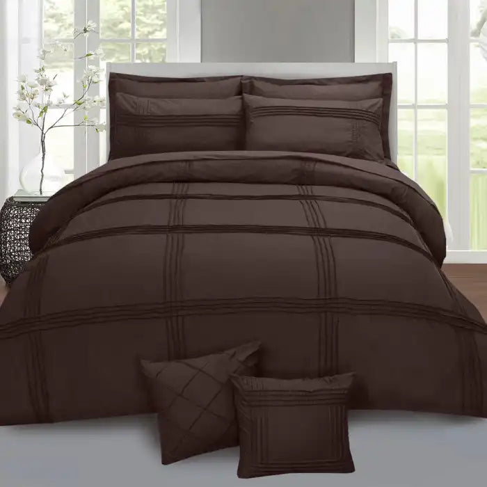 Beautiful 8 Pieces Plated Chocolate Brown Duvet And Pillow Covers Set