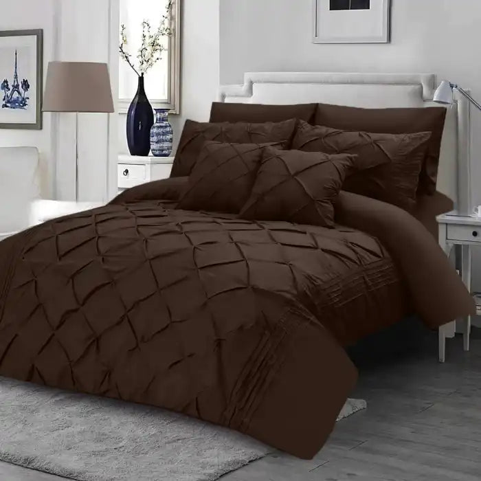 Pintuck 8 Pieces Duvet Set Bedding