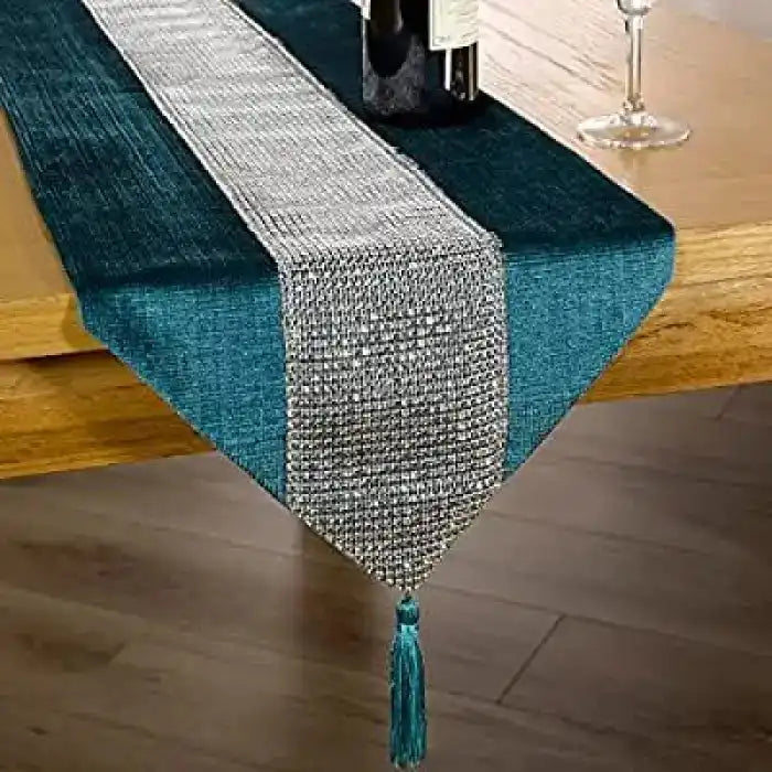 Velvet Table Runner Green